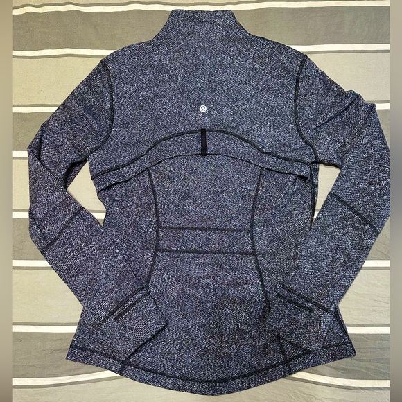 Lululemon Define Jacket - Picture 2 of 4